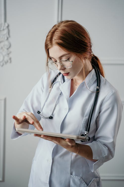 AI Chatbot for Dental Offices: Reduce Front Desk Calls 70%