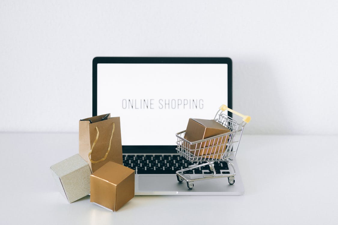 AI Chatbot for Lead Generation: Turn Visitors Into Customers